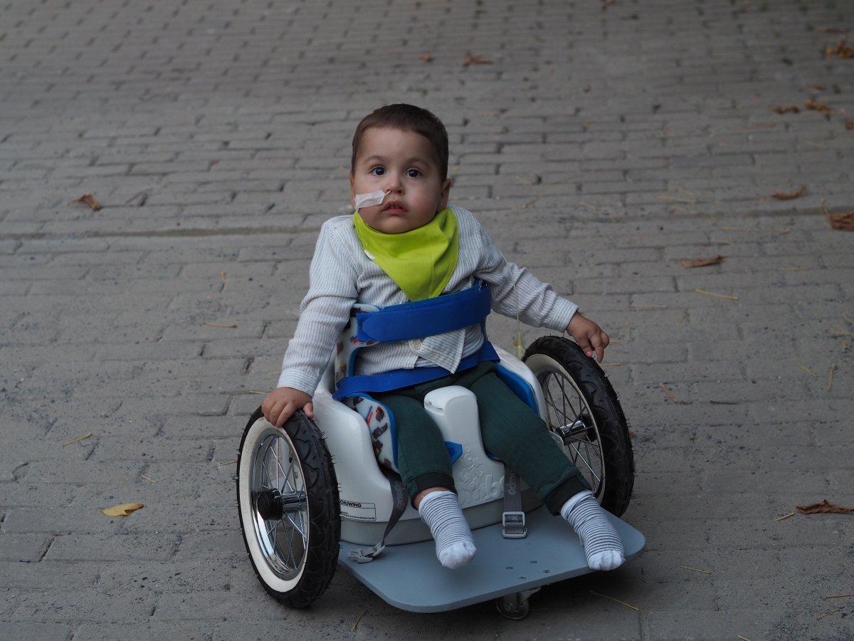 İstanbul'da yaşayan SMA hastası Mert için zaman daralıyor