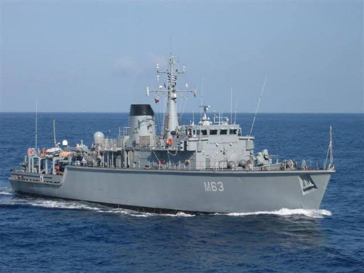 Yunanistan'ın mayın tarama gemisi battı