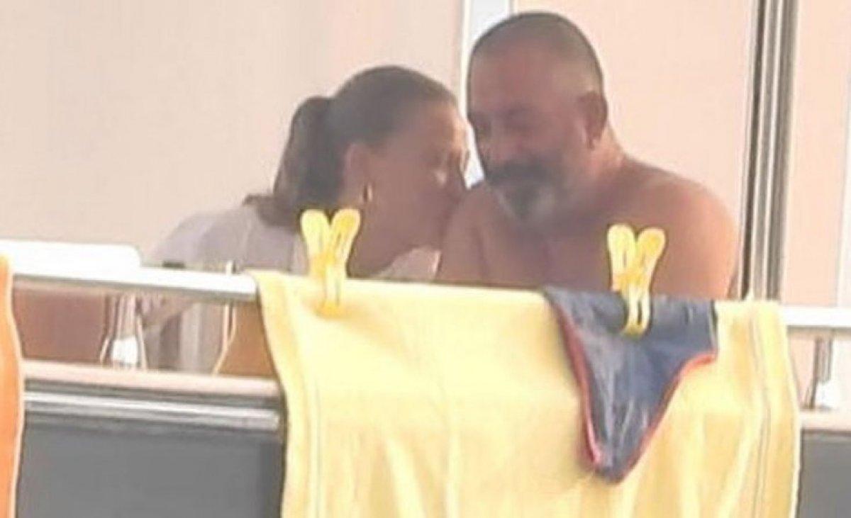 Serenay Sarıkaya'nın doktoru eve geldi