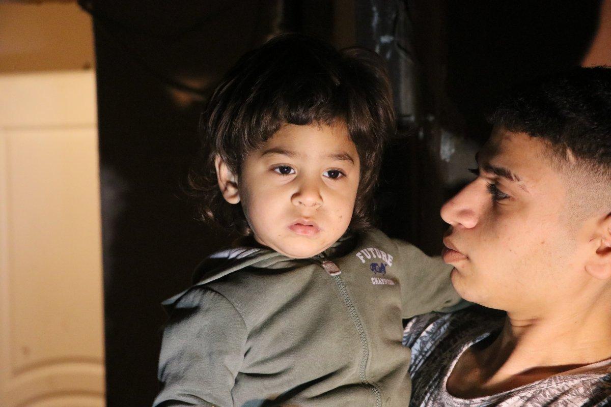 İzmir'de Suriyeli ailenin 2 yaşındaki çocuğunu kaçırmaya çalıştı