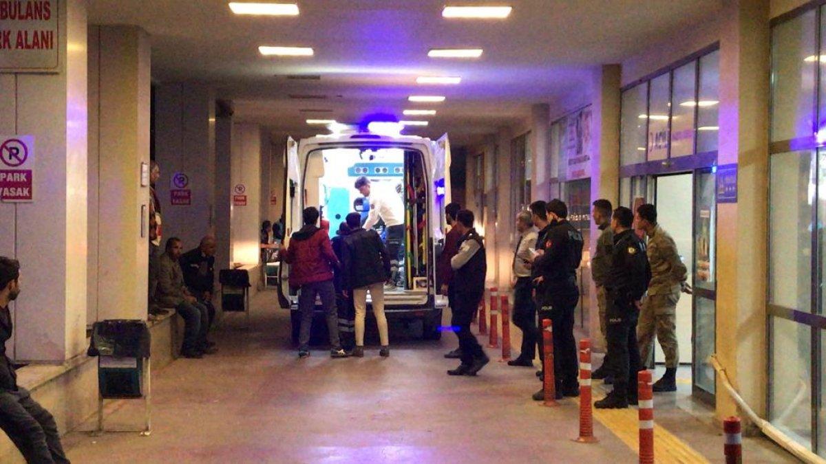 Ceylanpınar’da tarım işçilerini taşıyan minibüsün devrildi: 1 ölü, 11 yaralı