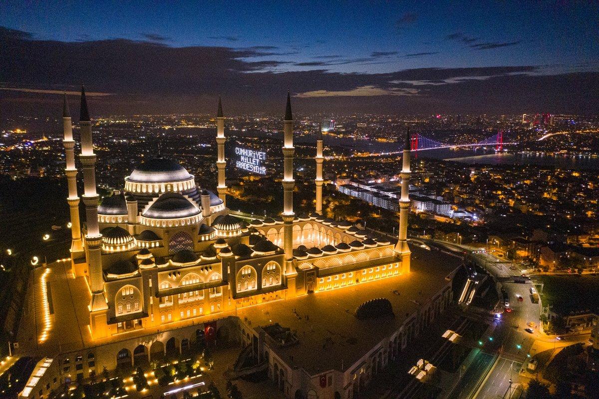 İstanbul'da 29 Ekim coşkusu