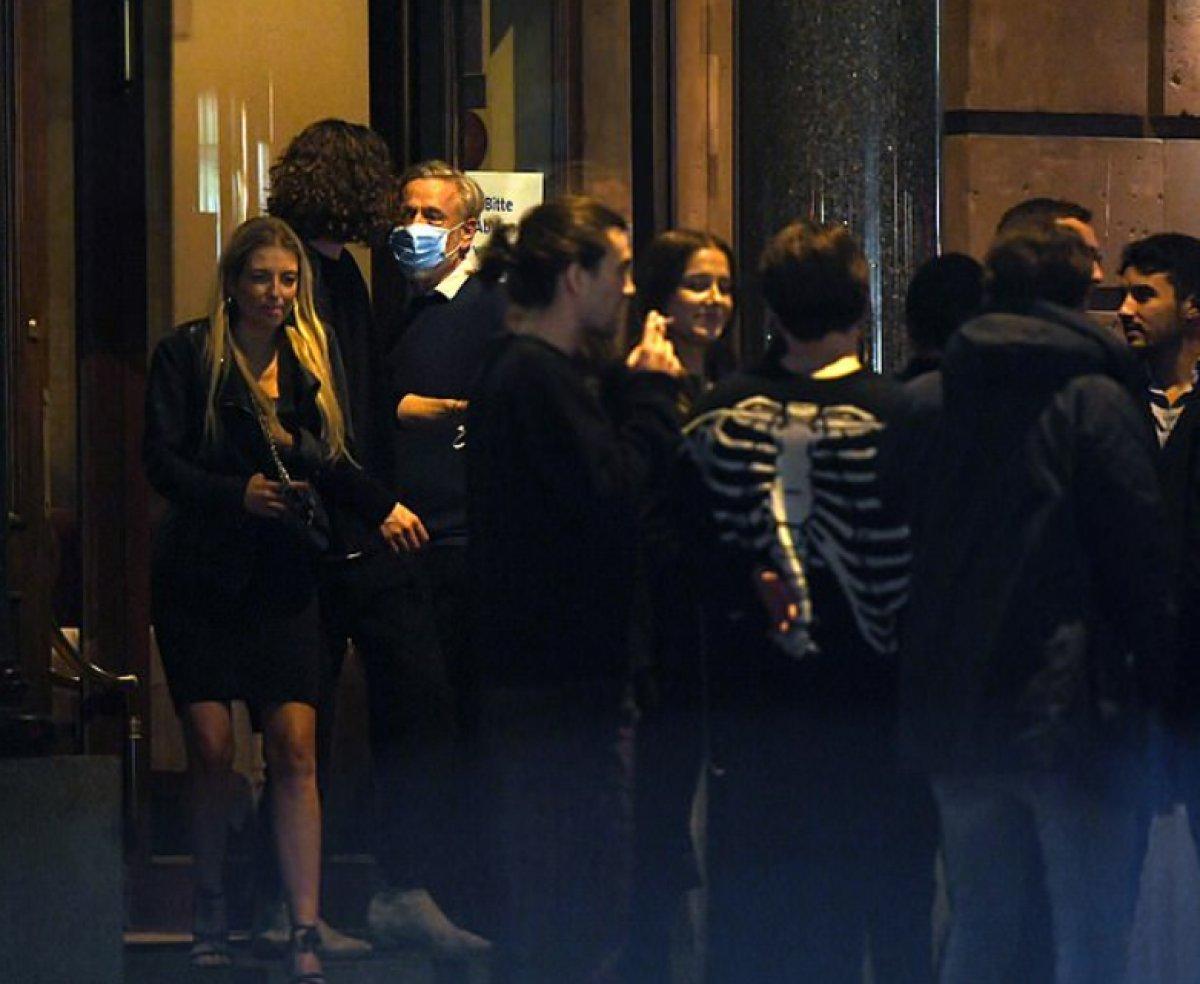 Brad Pitt ile Nicole Poturalski ayrıldı