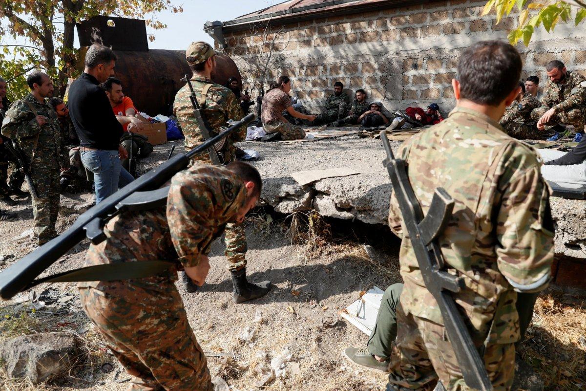 Ermenistan askeri eğitim