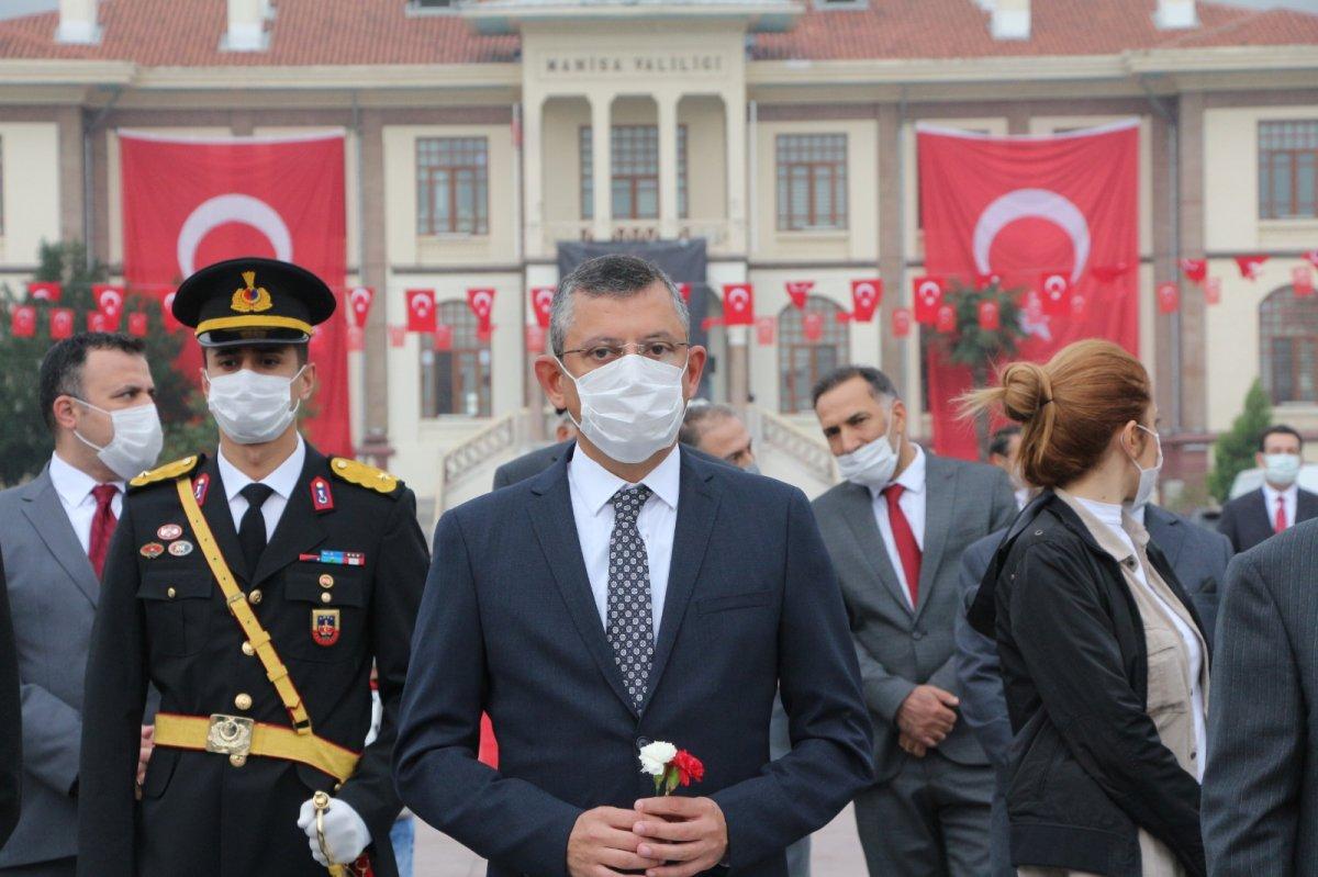 Özgür Özel yağmur