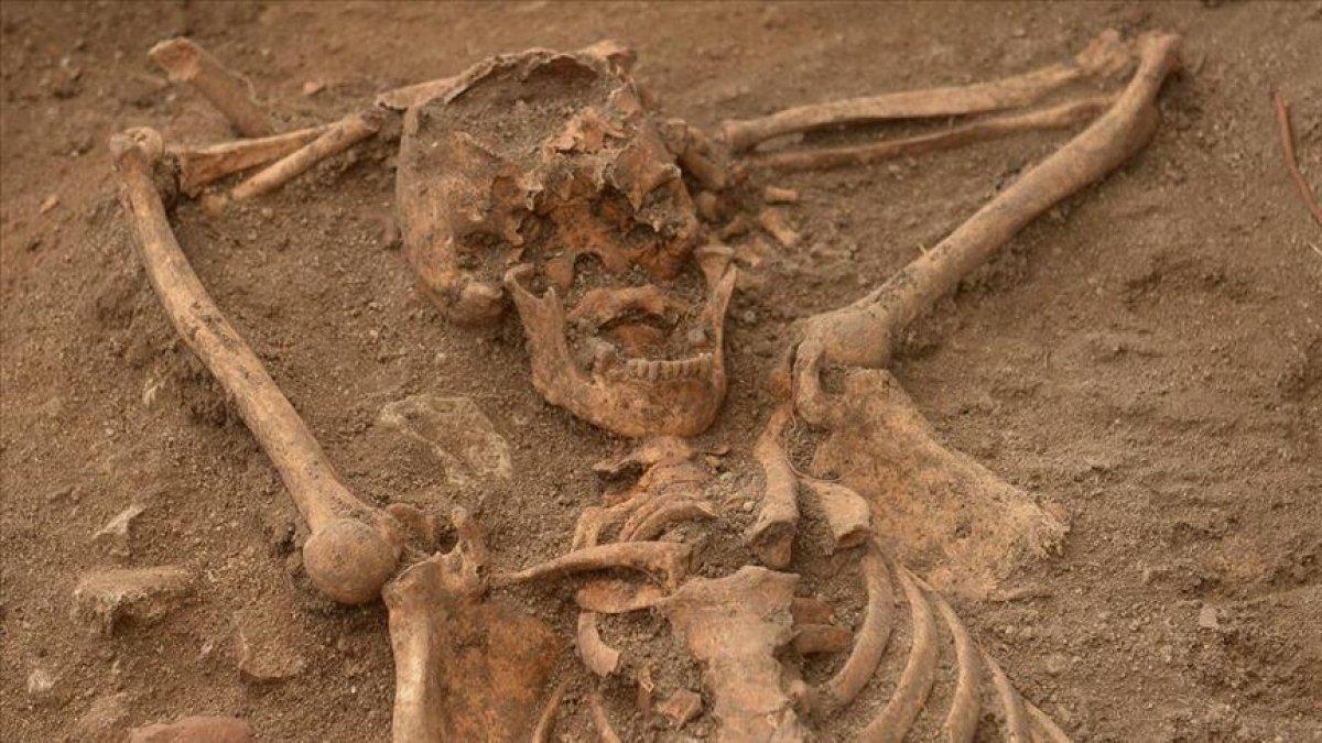 Ruanda'da 5 bin kişilik toplu mezar