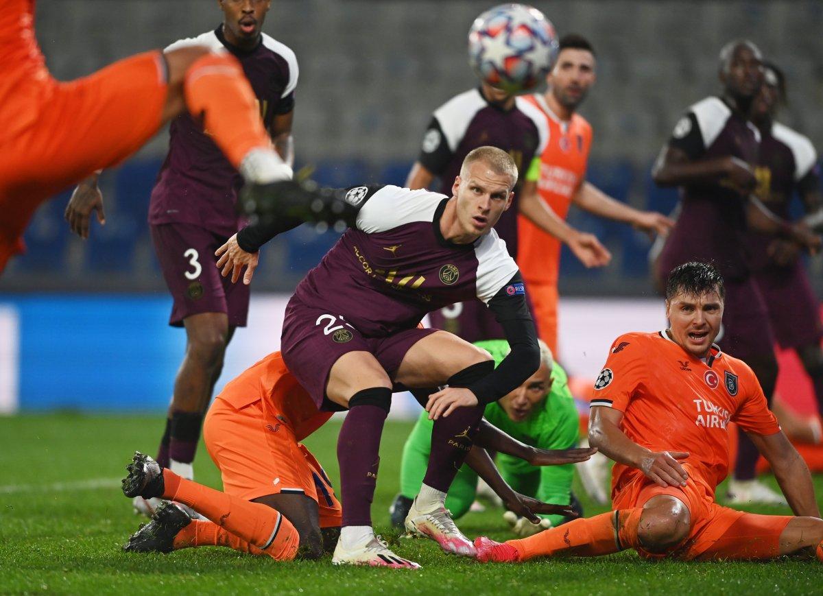 France Football: PSG, Başakşehir'e karşı ezildi