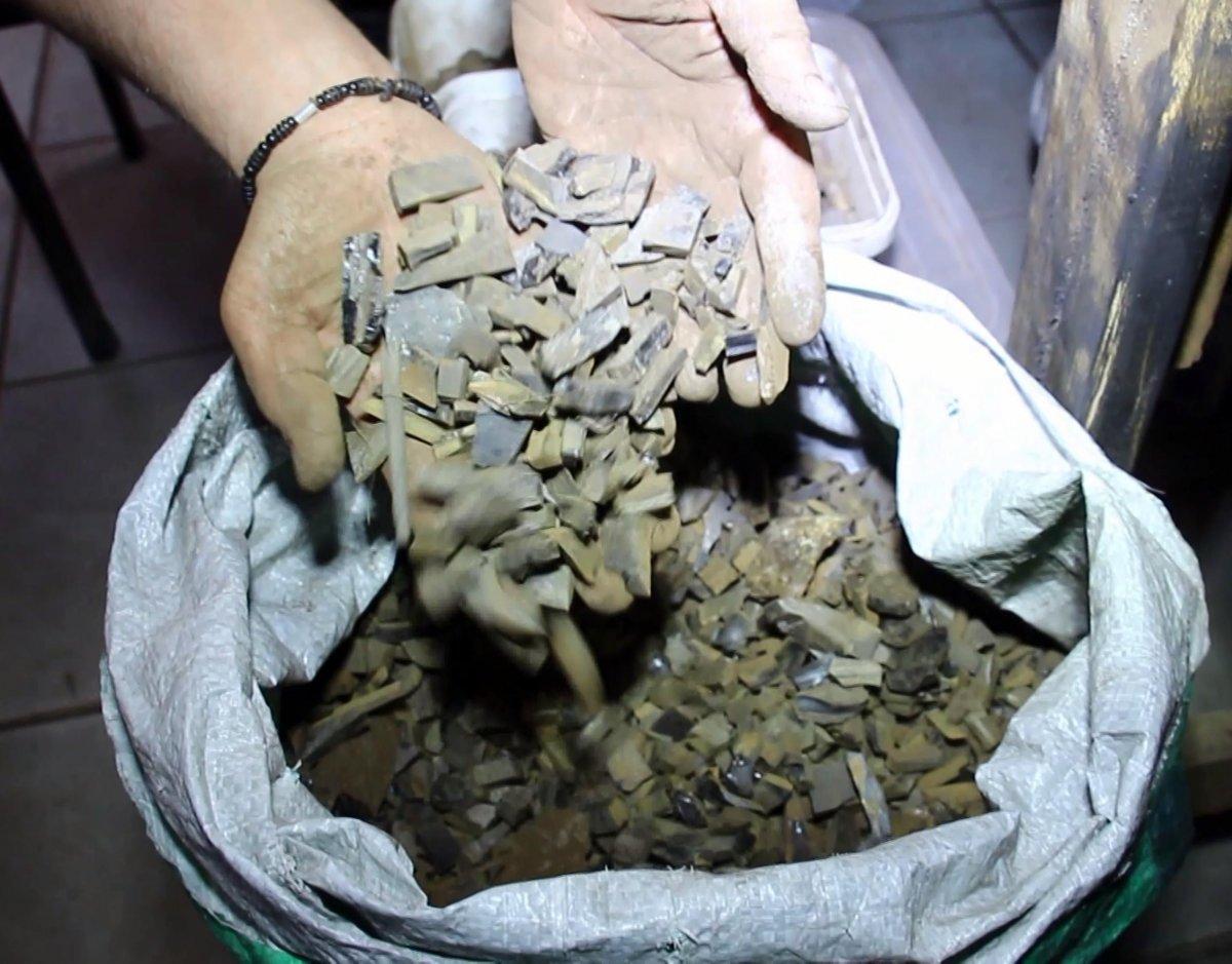 Oltu taşından fire vermeyen sistem üretildi