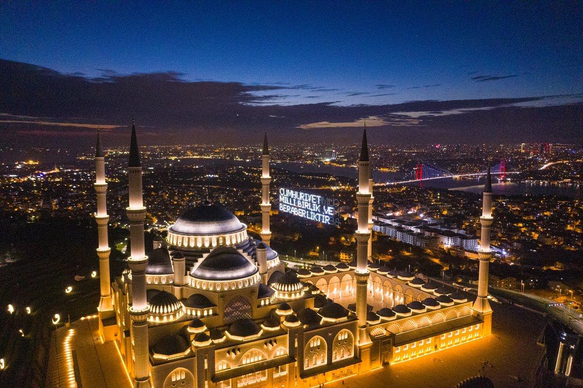 İstanbul'da 29 Ekim coşkusu