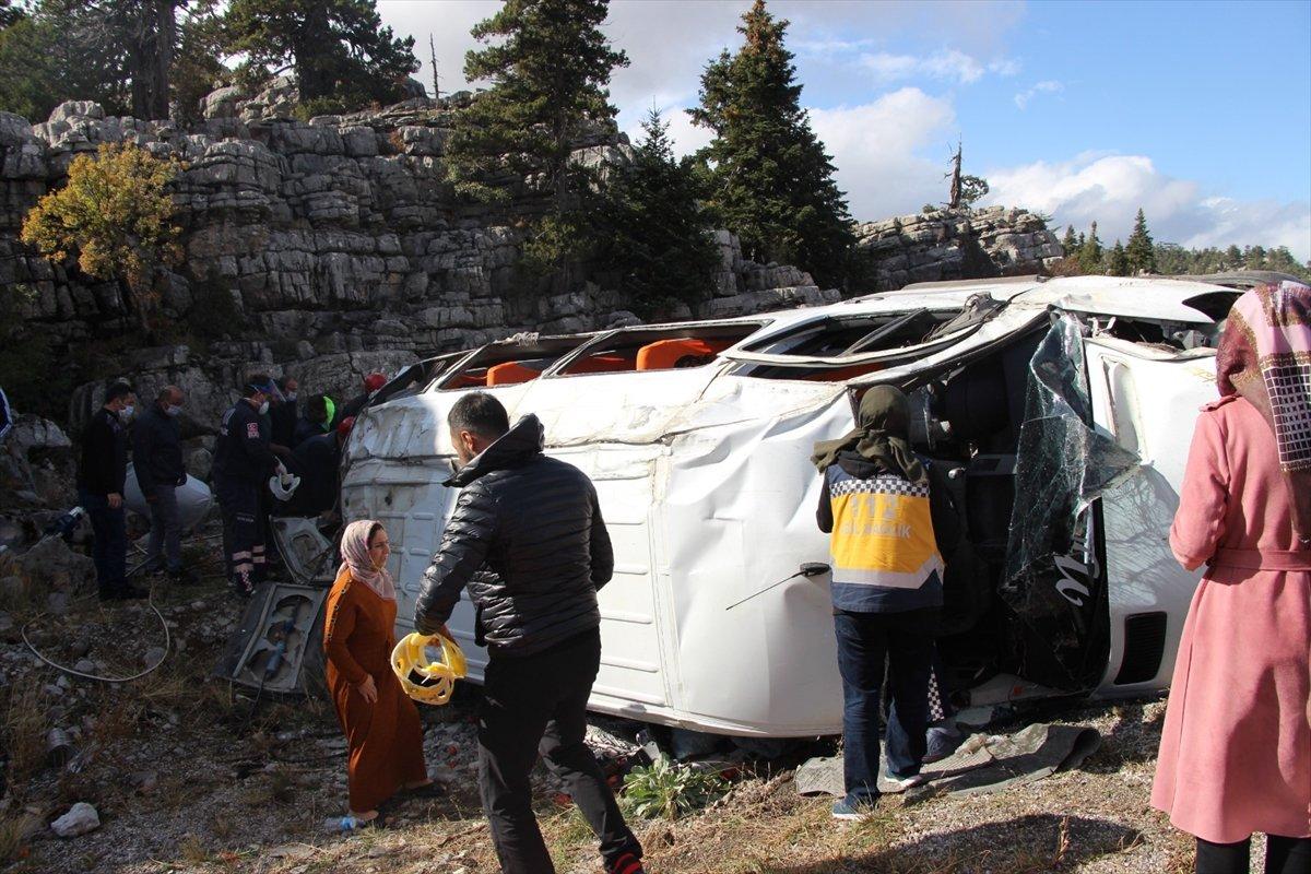 Konya'da kız istemeye giderken kaza yaptılar