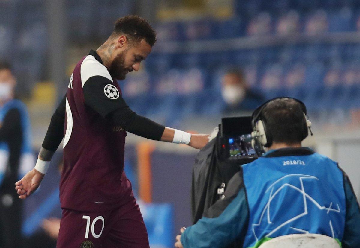 Neymar sakatlanınca gözyaşlarını tutamadı