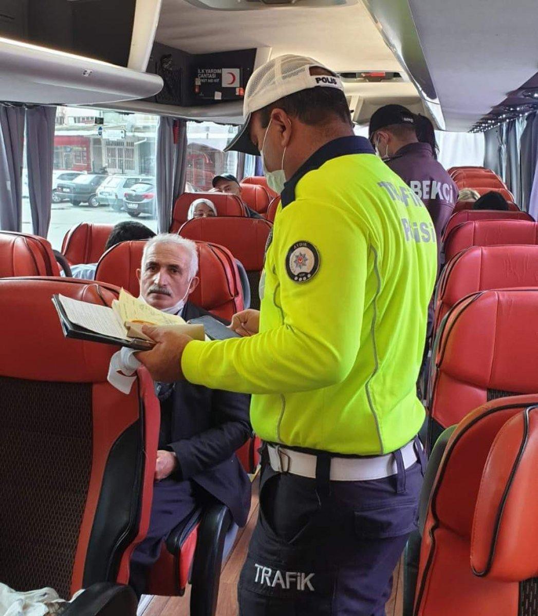 Aydın'da karantinayı delen şoförler yakalandı
