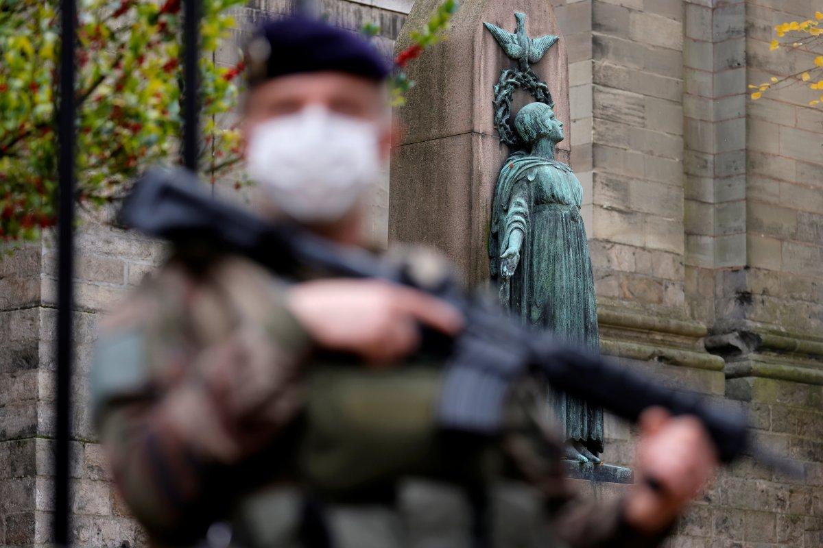 Fransa'daki bıçaklı saldırıyla ilgilli yeni gözaltı