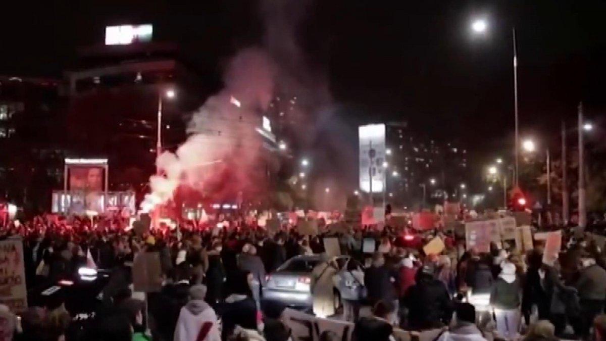 Polonya’da kürtaj eylemi: Binlerce kişi sokağa döküldü