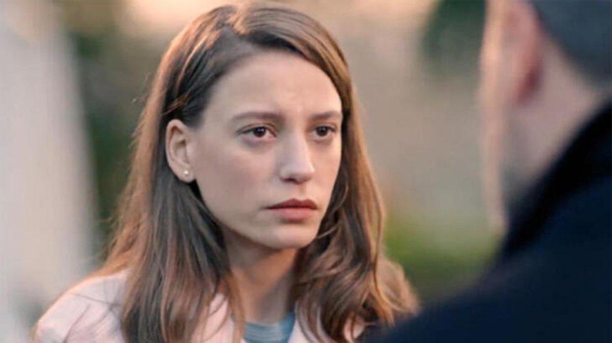 Serenay Sarıkaya, İzmir'den dönüş yolunda depreme yakalandı