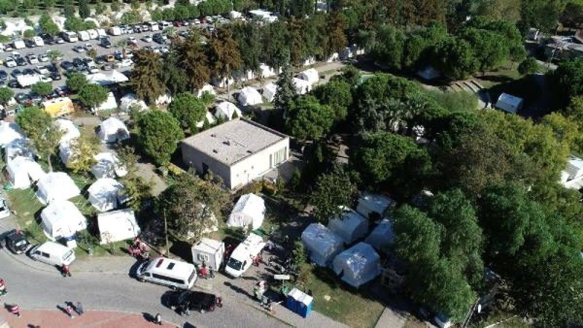 İzmir'de depremzedeler için kurulan çadır kentler havadan görüntülendi