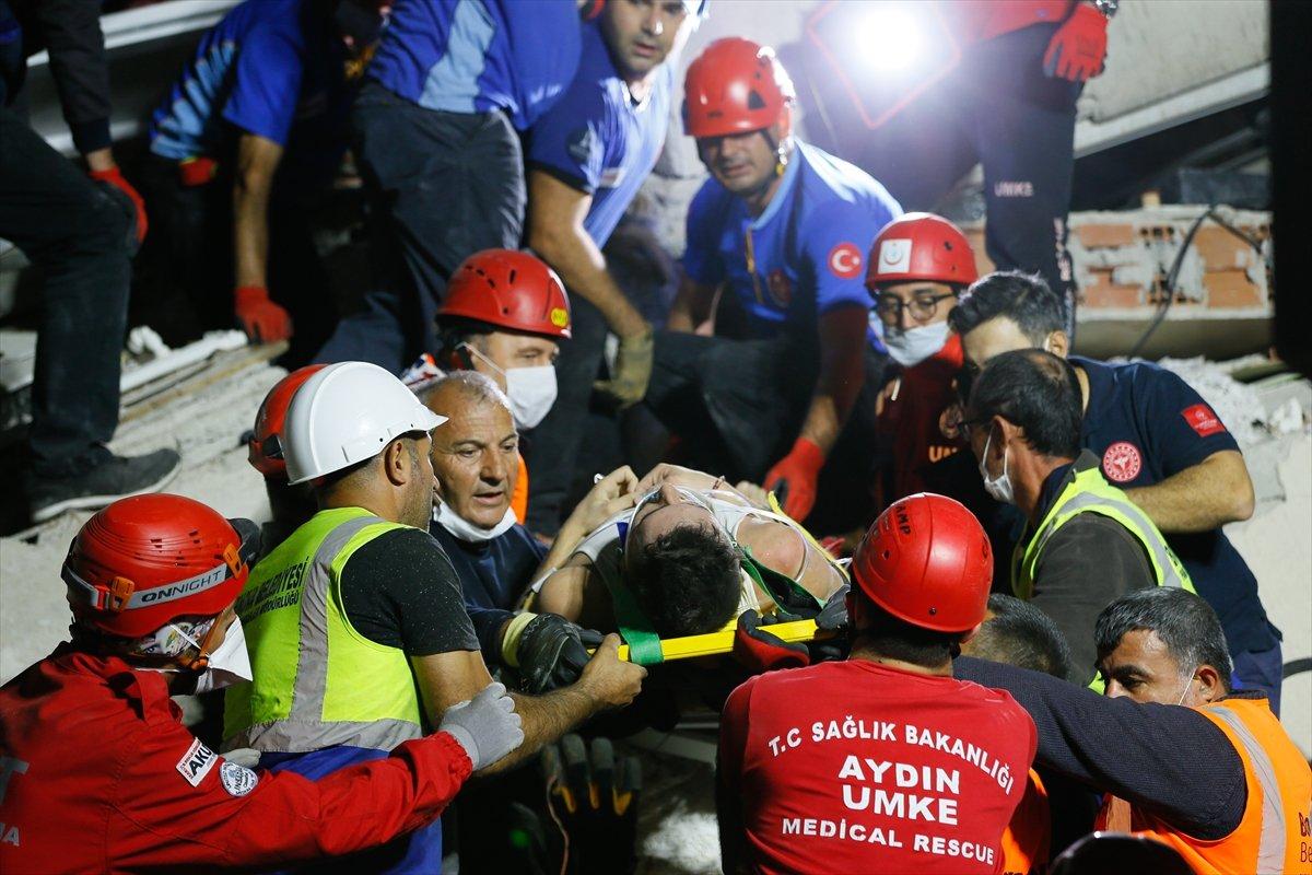 İzmir'de 341 artçı deprem yaşandı