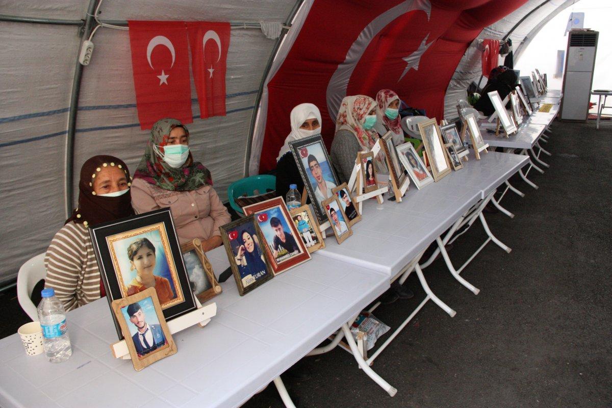 HDP önündeki ailelerin direnişi devam ediyor