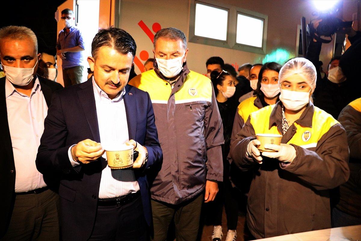 Bekir Pakdemirli: Buse'nin nikah şahidi olacağım