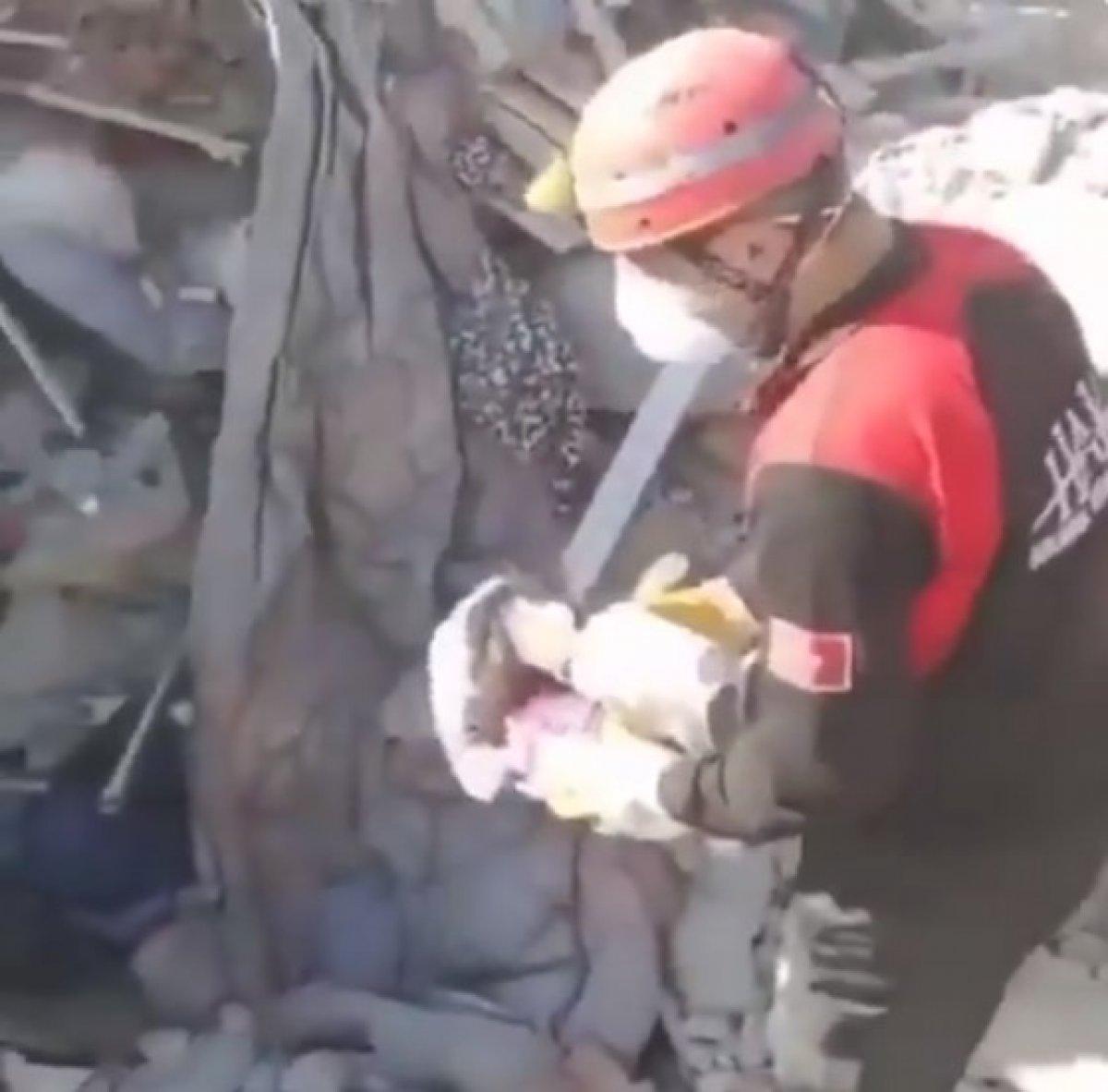 İzmir oyuncak bebek