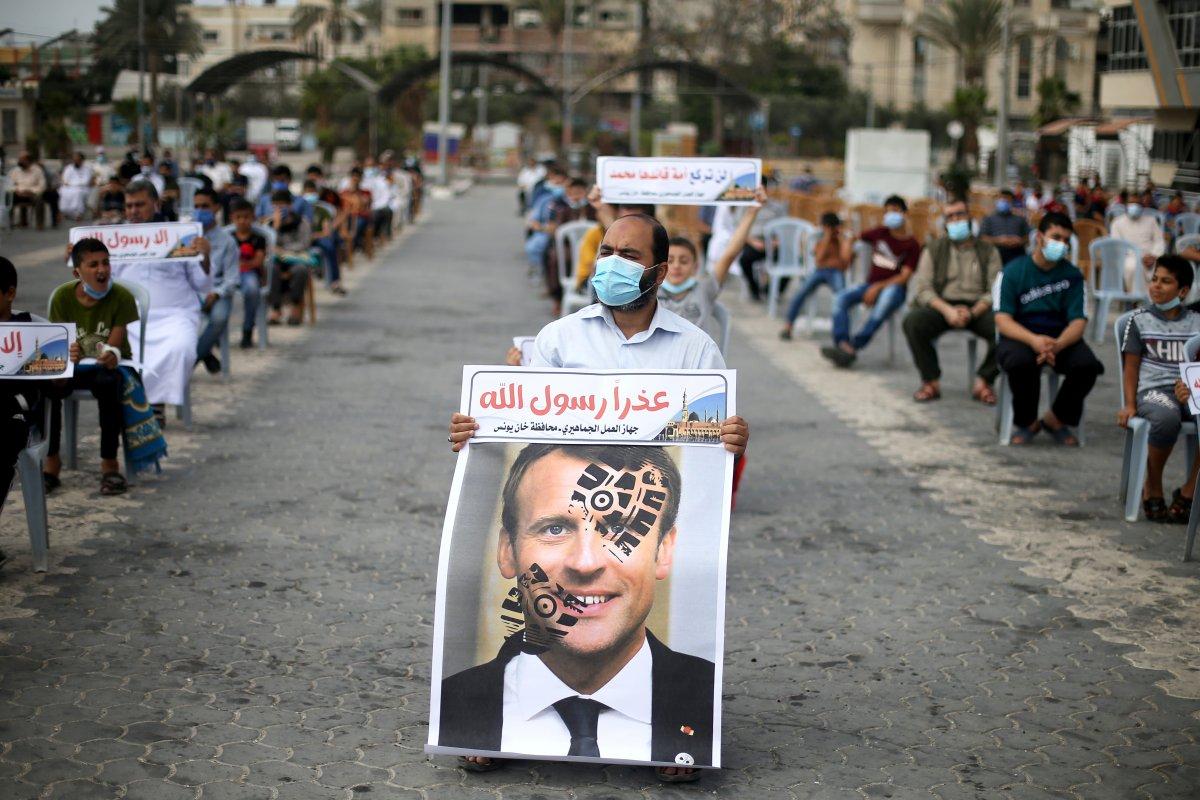 Fransa halkının yüzde 74'ü hükümete güvenmiyor