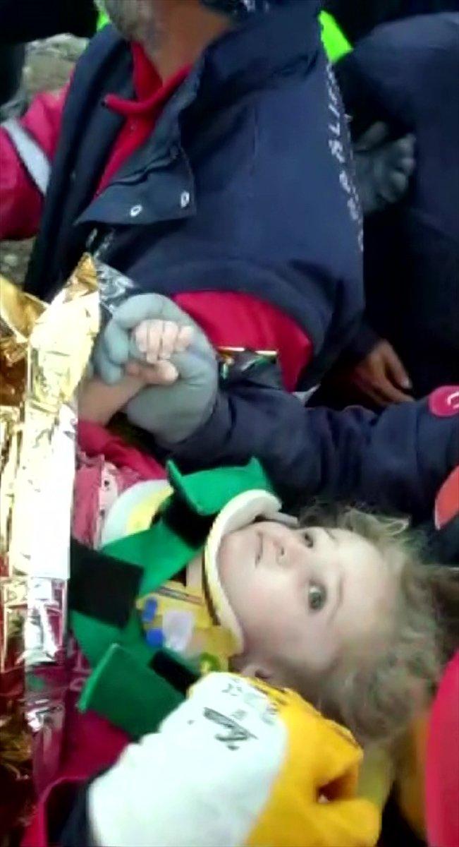 65 saat sonra gelen Elif bebek mucizesi herkesi ağlattı