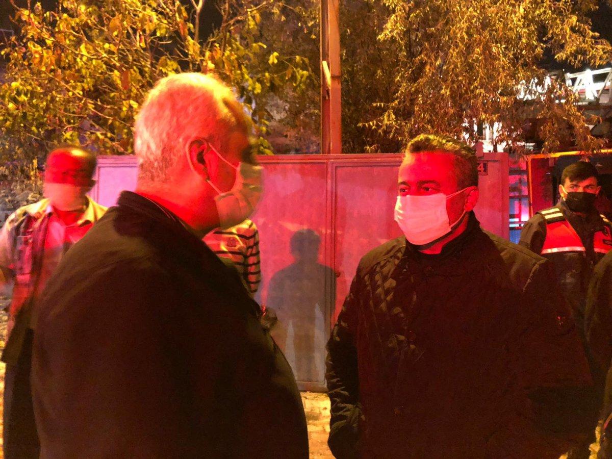 Konya'da yangın sırasında çöken çatının altında can verdi