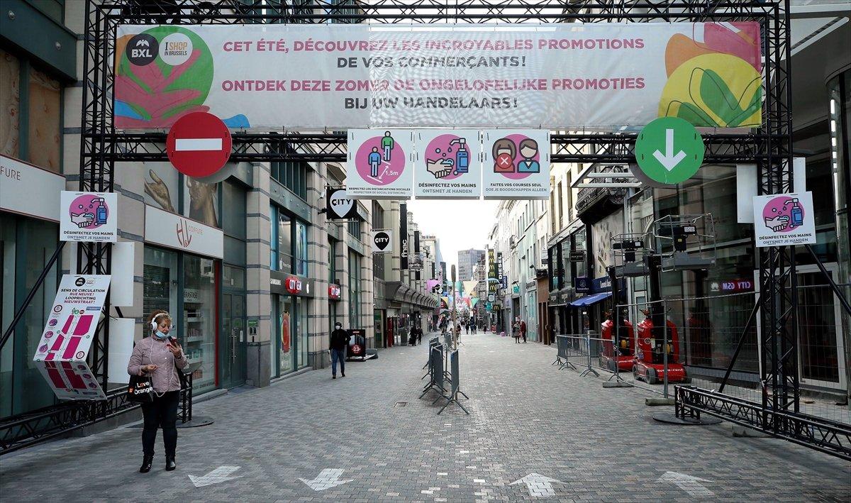 Belçika'da mağazalar kapatıldı