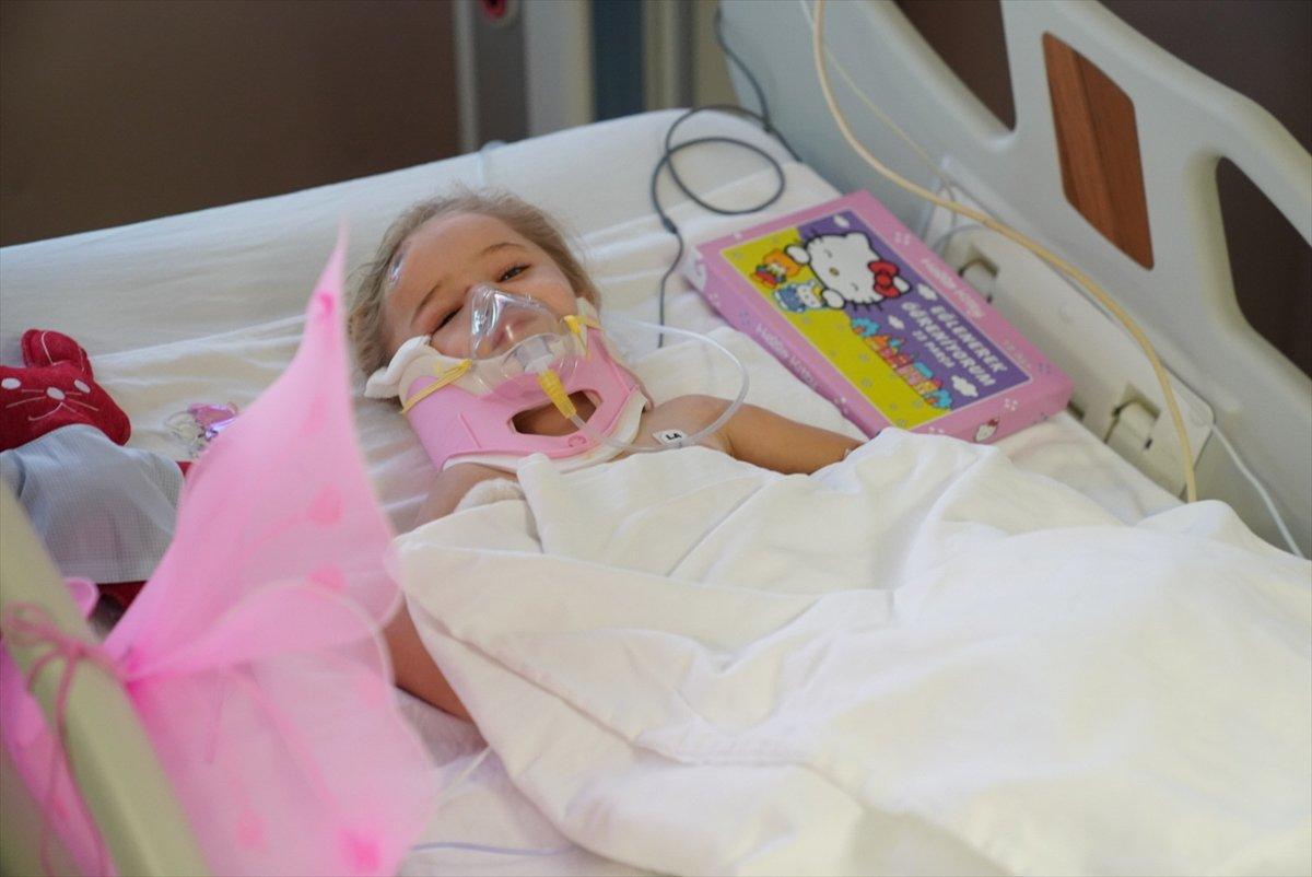 Elif'in hastanedeki ilk görüntüleri