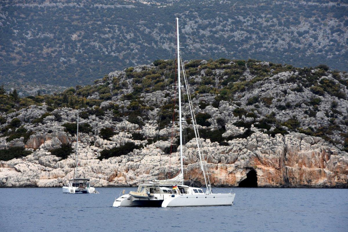 Antalya'daki Aşıklar Mağarası turist çekiyor