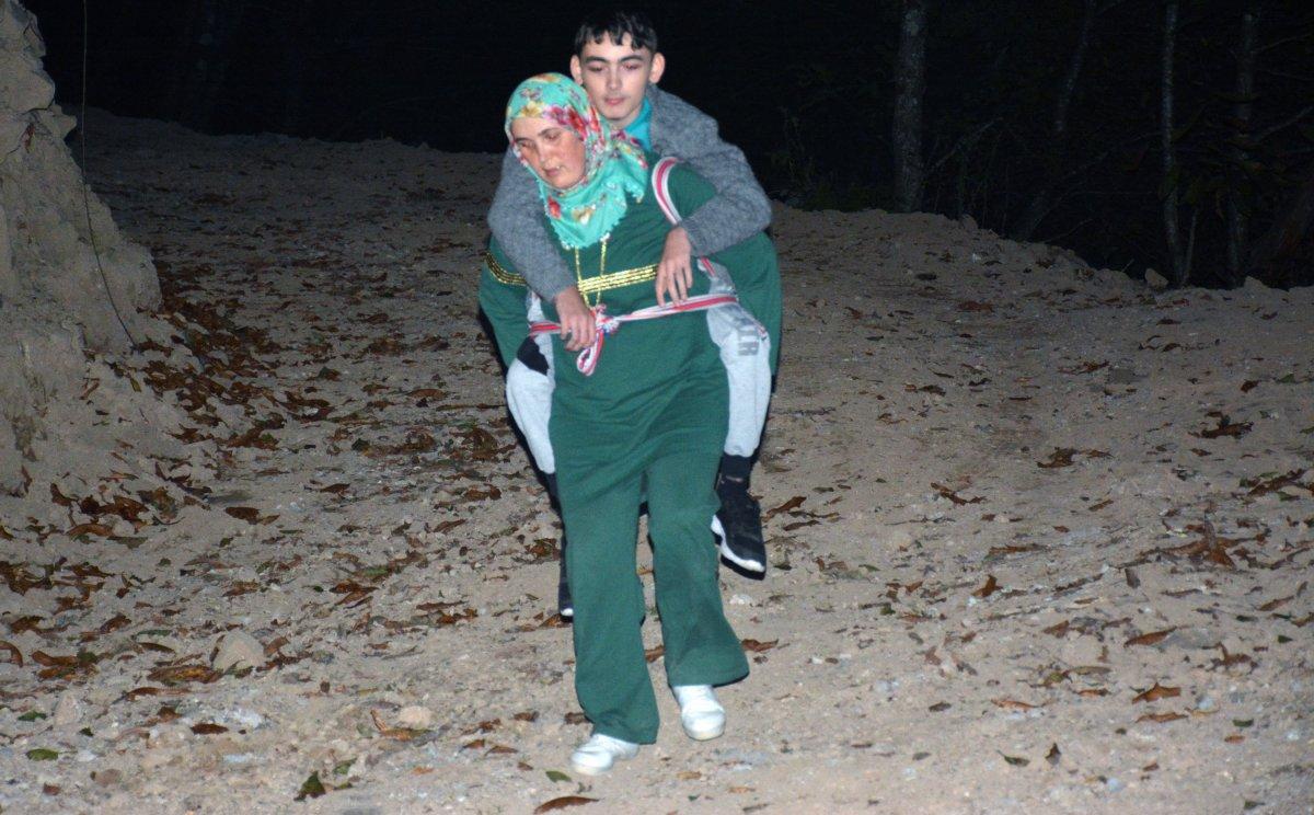 Giresun'da annenin engelli oğlu için yol çilesi