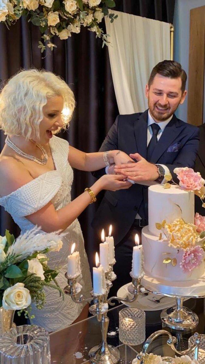 Gökçe Kırgız ve Yılmaz Taner nişanlandı