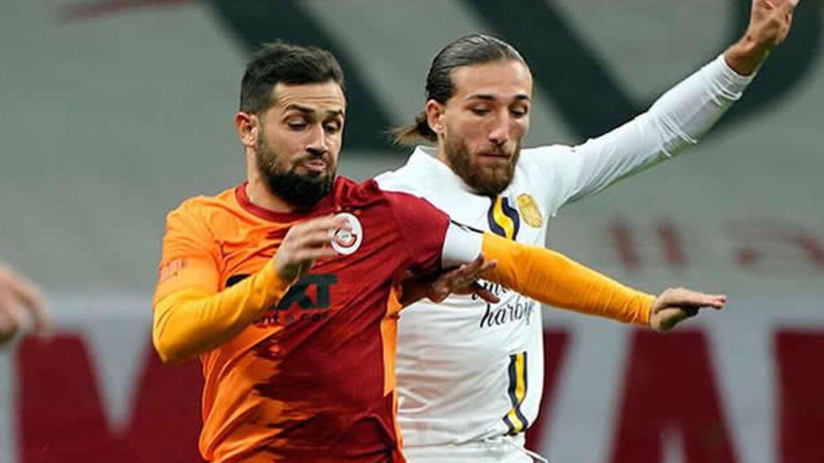 Galatasaray Atakan Çankaya'yı izliyor