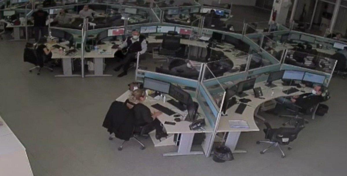 Depremde enkaz altında kalanlar ile 112 görevlileri arasındaki konuşmalar