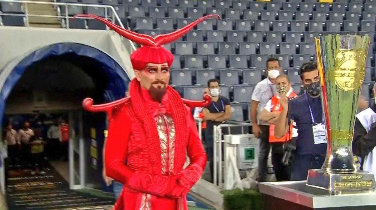 Başakşehir'e yenilen Manchester United sosyal medyanın dilinde