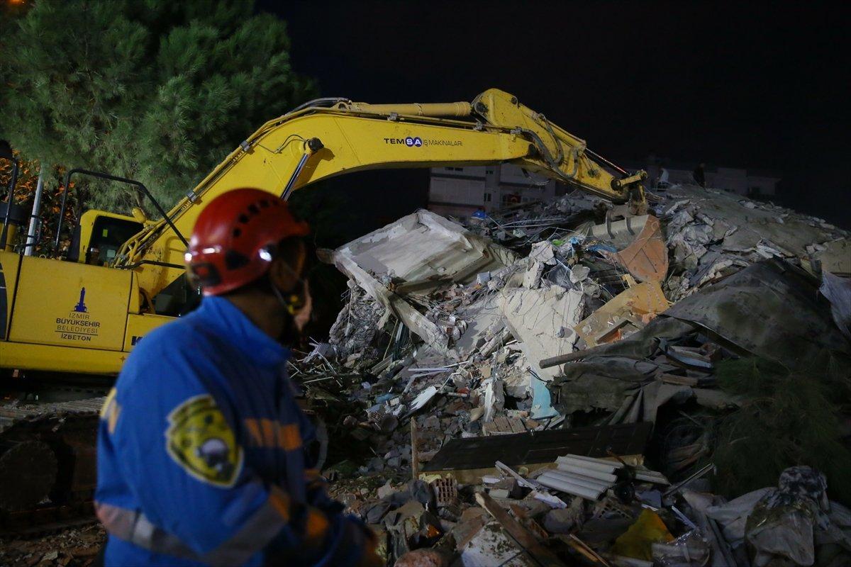 İzmir'deki depremde hayatını kaybedenlerin sayısı