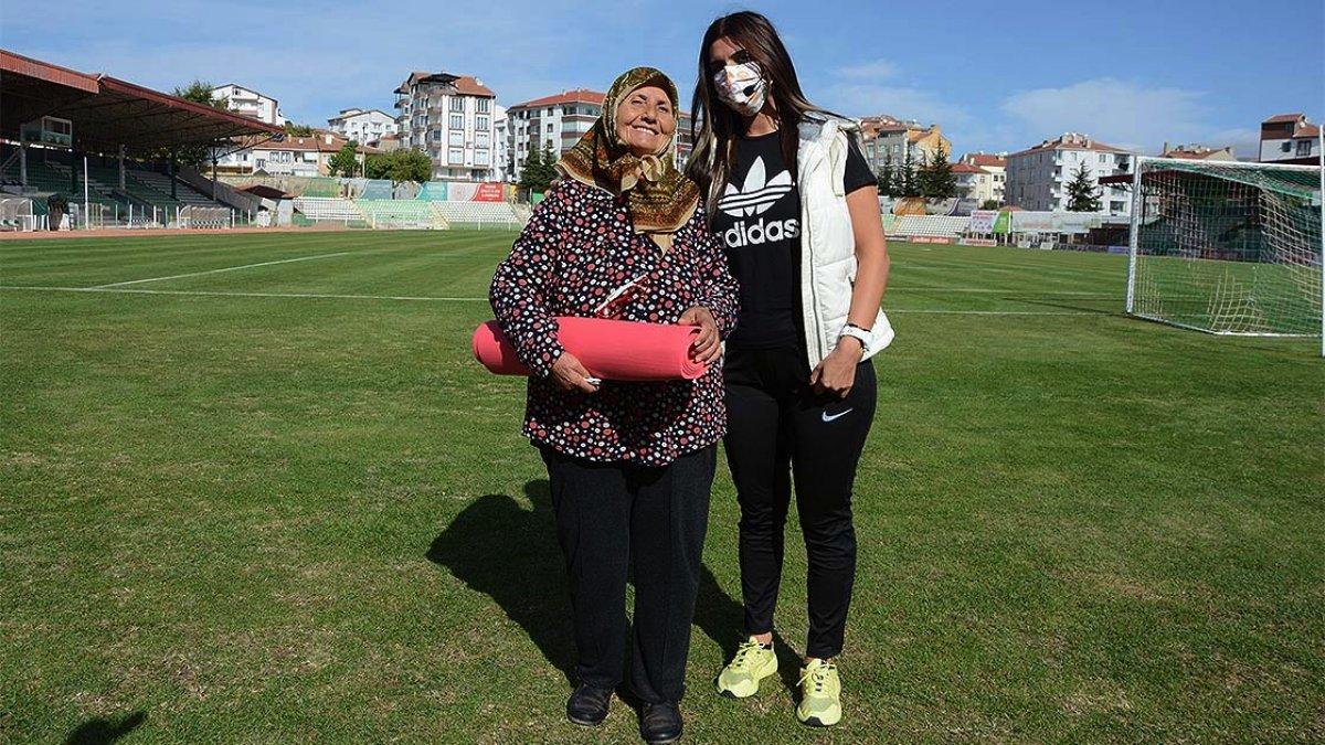 Hasibe nine, spor azmiyle gençlere örnek oluyor