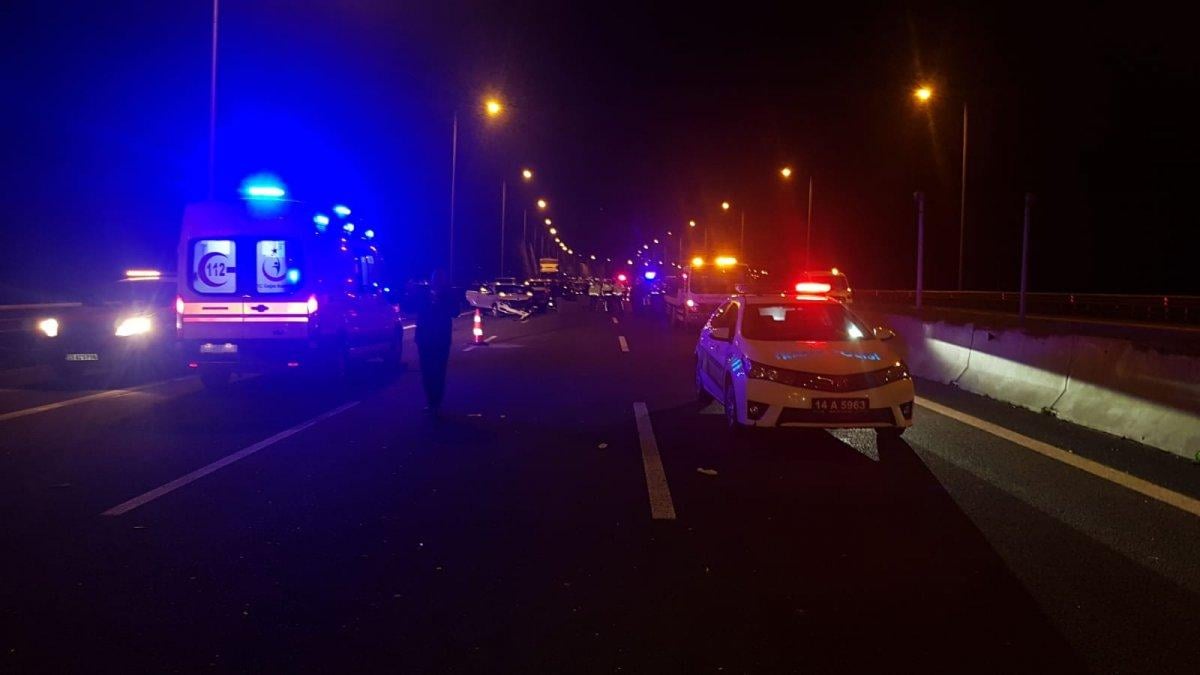 Bolu’da freni patlayan kamyon 7 araca çarptı: 9 yaralı