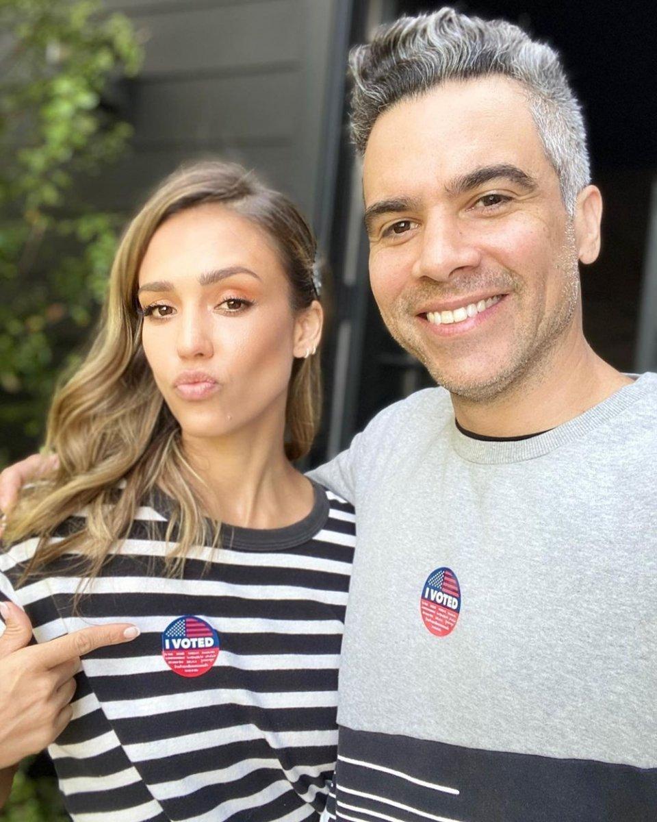 ABD'de ünlü isimler oylarını kullandı