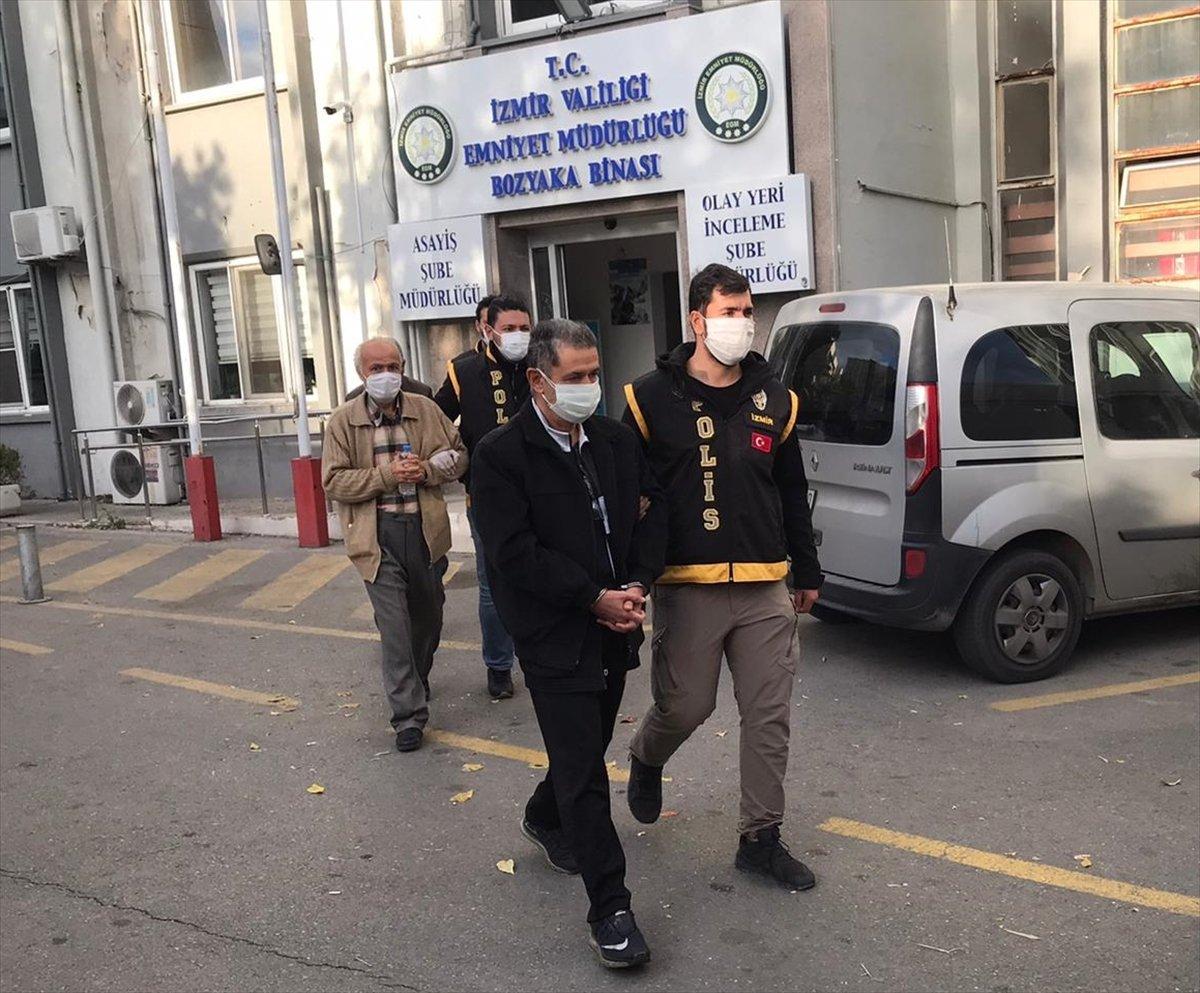 İzmir'de yıkılan binalarla ilgili gözaltına alınan 9 şüpheli adliyeye sevk edildi