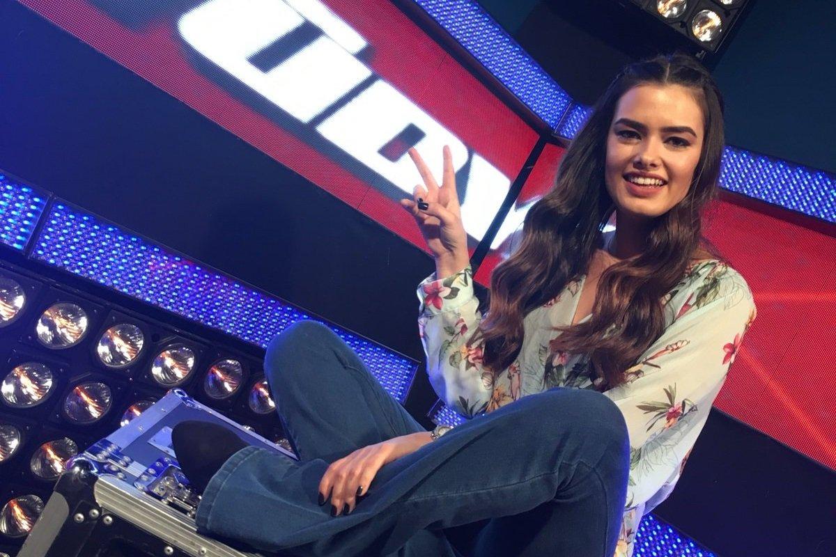 Saadet Özsırkıntı kimdir? Ne iş yapıyor? Cem Yılmaz ile Saadet Özsırkıntı birlikte mi?