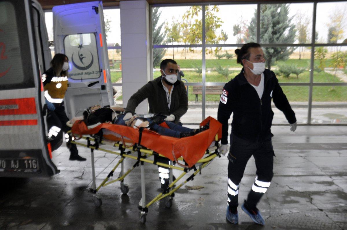 Karaman'da tartıştığı eşini tabancayla vurup kaçtı