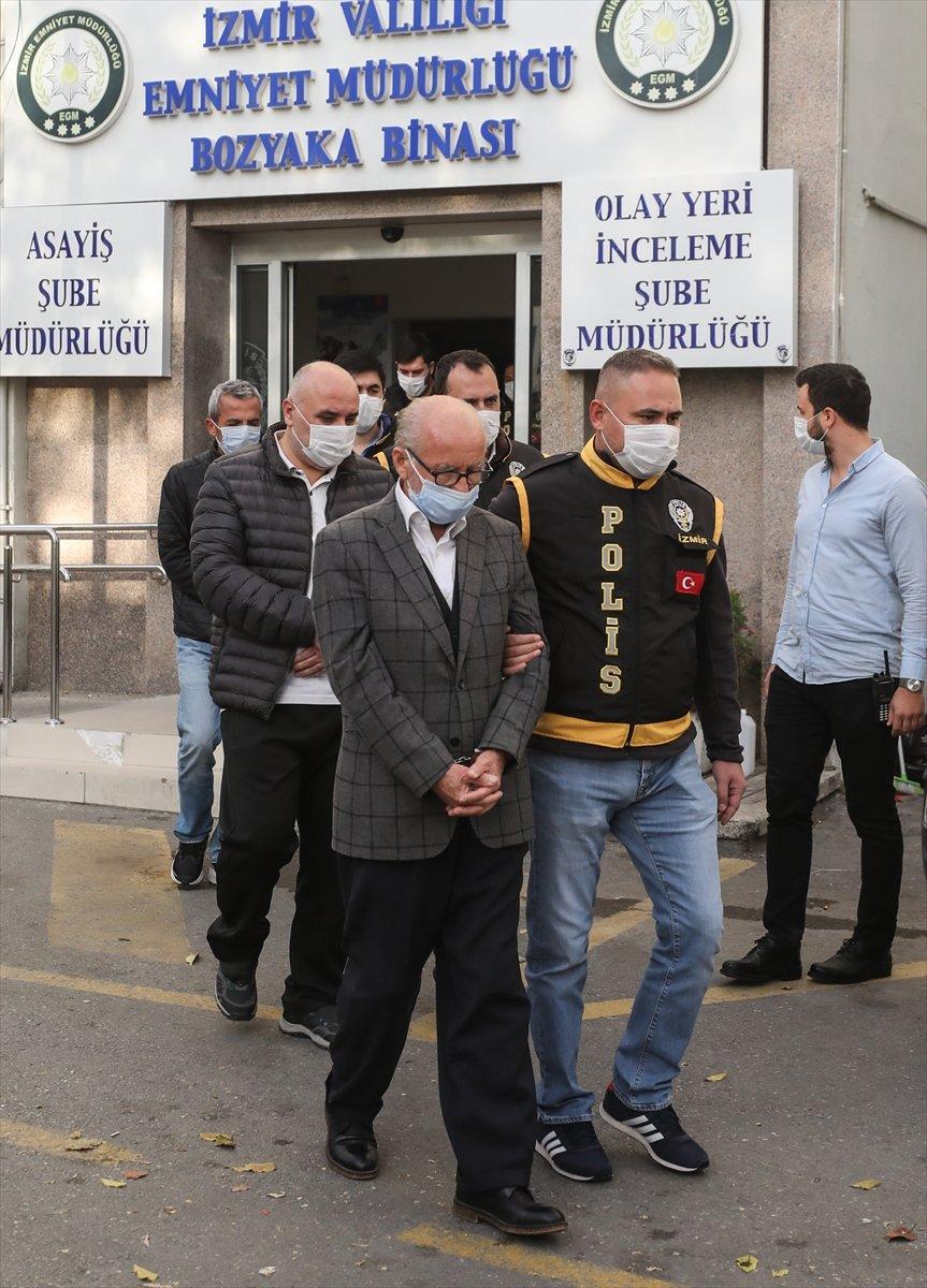 İzmir'de yıkılan binalarla ilgili gözaltına alınan 9 şüpheli adliyeye sevk edildi