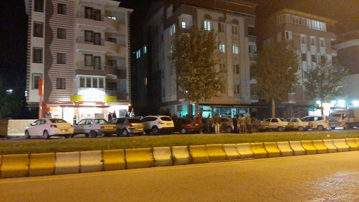 Çorum'da bir çocuk silahla oynarken kendini vurdu