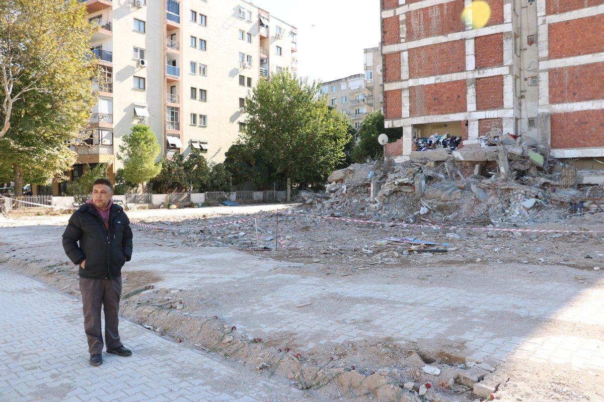 İzmir'deki depremde hayatını kaybedenleri teşhis eden apartman görevlisi o anları anlattı