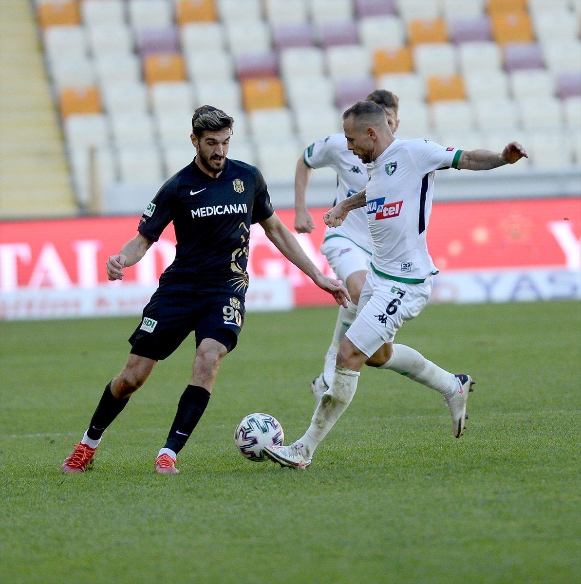 Yeni Malatyaspor, Denizlispor'u 2 golle geçti