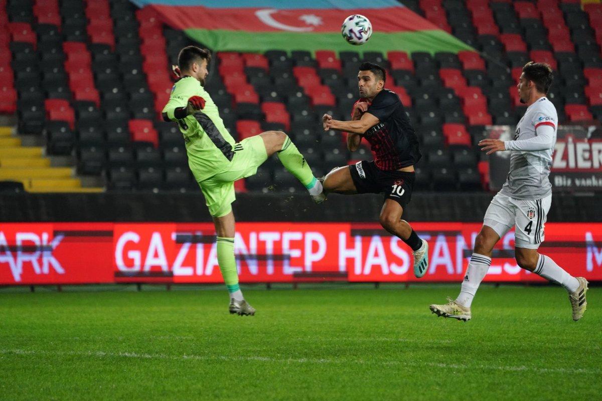 Montero'nun sözleşmesindeki madde