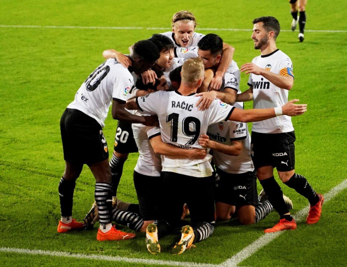 Real Madrid deplasmanda Valencia'ya, 4-1 mağlup oldu