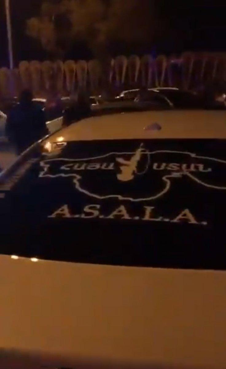 Ermenistan Meclis Başkanı Ararat Mirzoyan, linç edildi