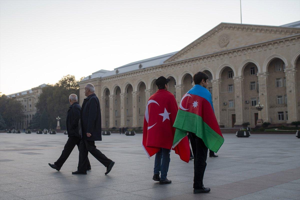 Azerbaycan, askeri gücüyle Ermenistan'ı dize getirdi